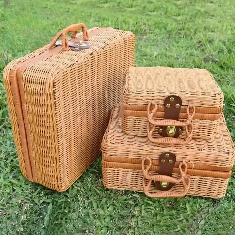 Retro Rattan Picnic Basket – Handmade Wicker Storage Suitcase
